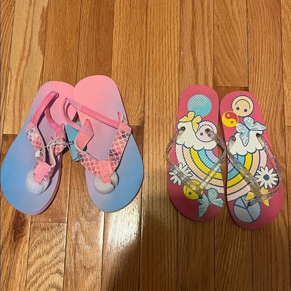 Colorful Kids Flip Flops - Picture 1 of 13